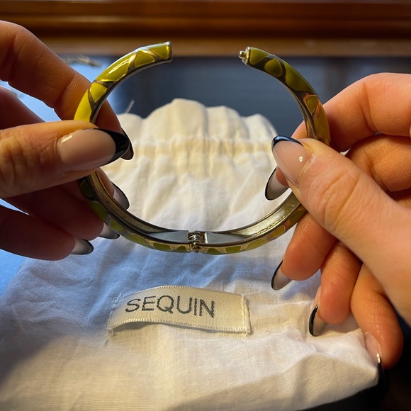 BRACELET - Picture 2 of 2